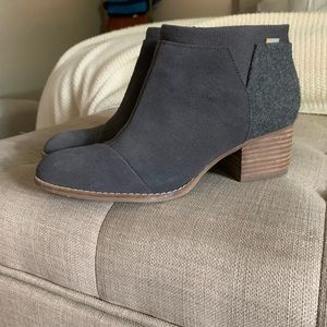 Toms Dark Gray Ankle Boots